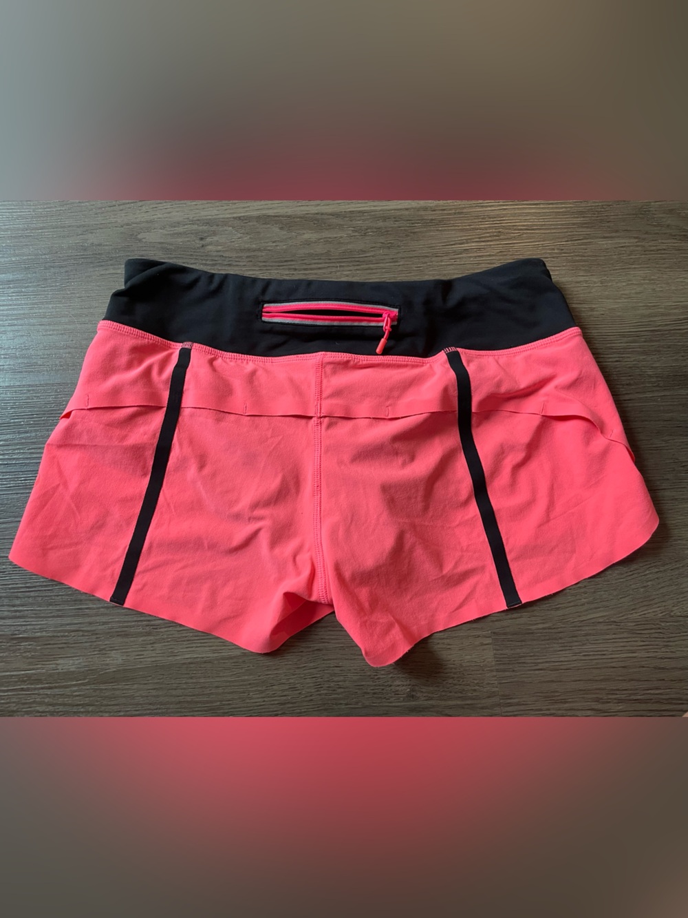 lululemon Speed shorts pink coral naked seam sz 4 XS